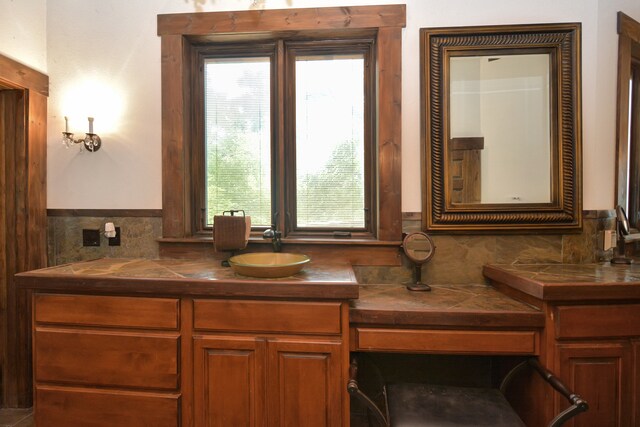 More Photos Of 2003 W Hanover Rd, Hanover Winery Vineyard For Sale