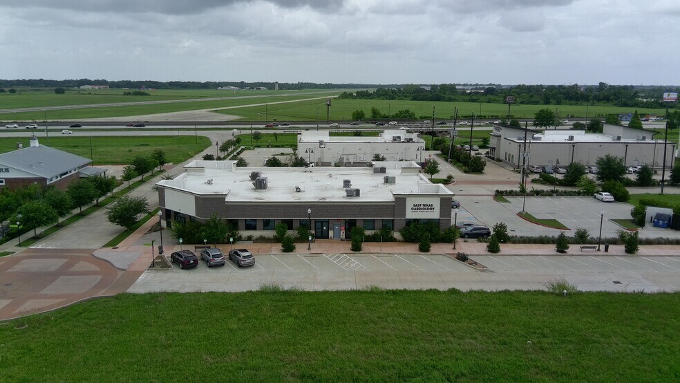 More Photos Of 145 Citadel Way, Sugar Land Medical For Lease