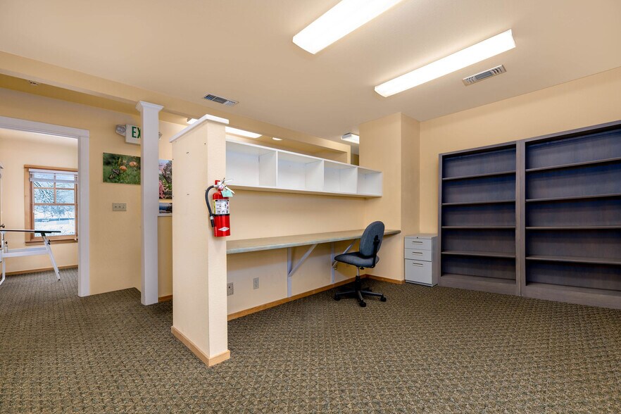 More Photos Of 1072 E Main St, Grass Valley Office For Sale