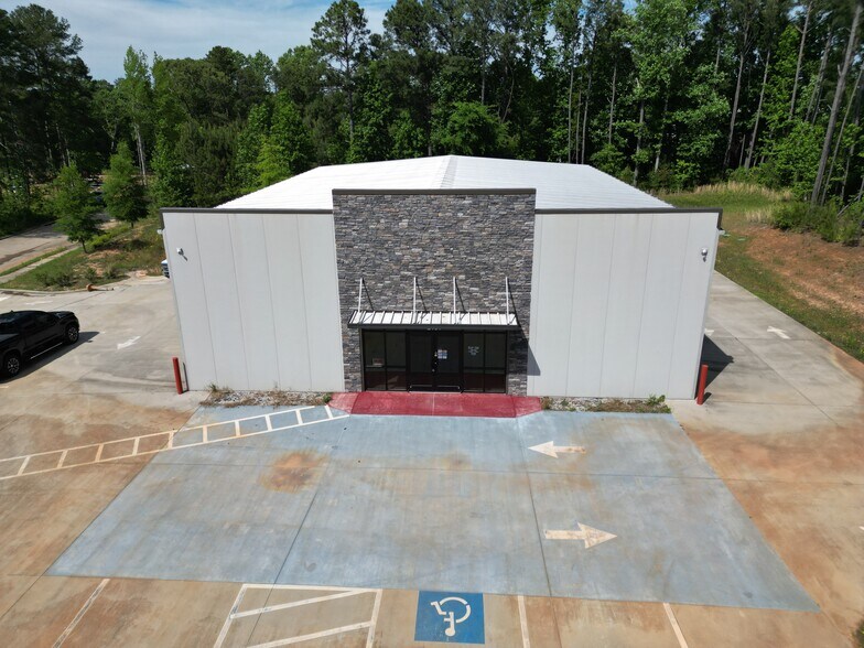 More Photos Of 2101 Dogwood Industrial Cir, Conyers Warehouse For Sale