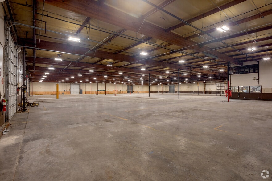 More Photos Of 1833 Stearman Ave, Hayward Manufacturing For Sale