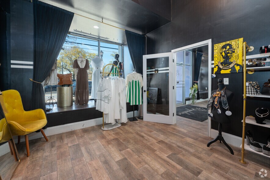 More Photos Of 631 N Central Ave, Hapeville Storefront For Sale