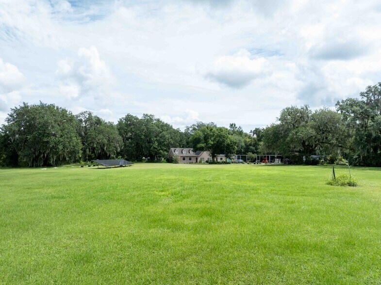 More Photos Of 3500 N US Highway 301, Wildwood Land For Sale