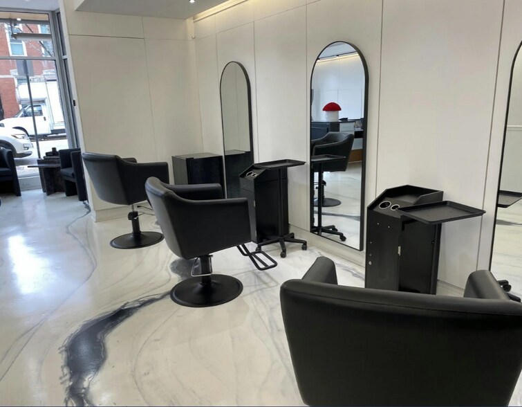 More Photos Of 1915-1917 N Damen Ave, Chicago Storefront For Sale