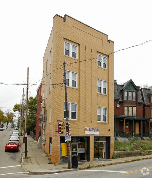 Primary Photo Of 5437 Penn Ave, Pittsburgh Storefront Retail Residential For Lease