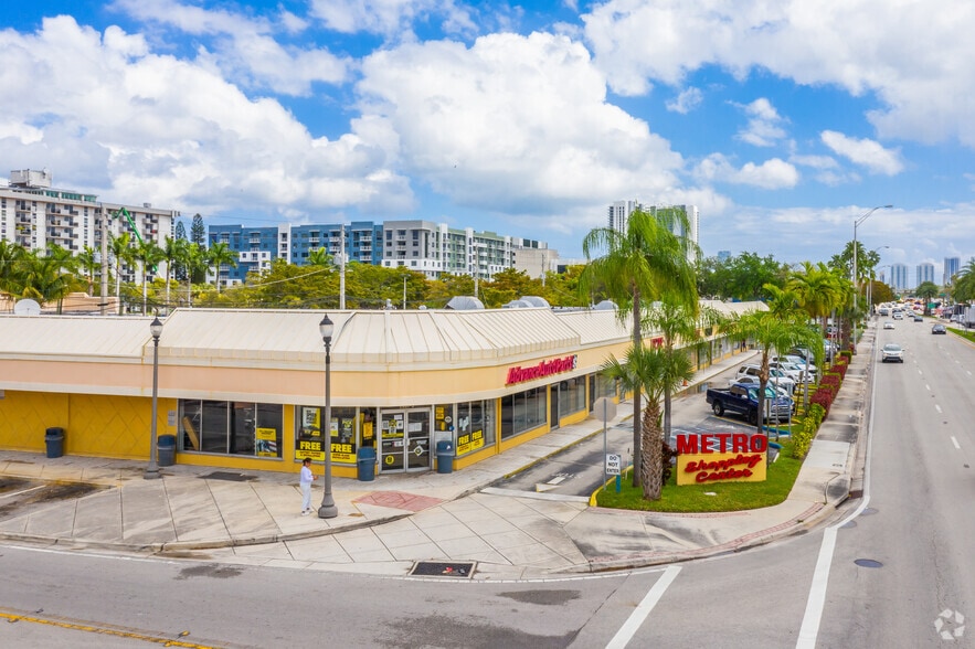 More Photos Of 2001-2039 NE 163rd St, Miami Unknown For Lease