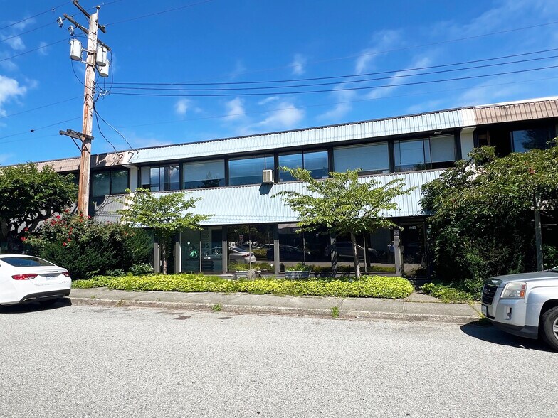 Primary Photo Of 1086 W 3rd St, North Vancouver District Warehouse For Lease