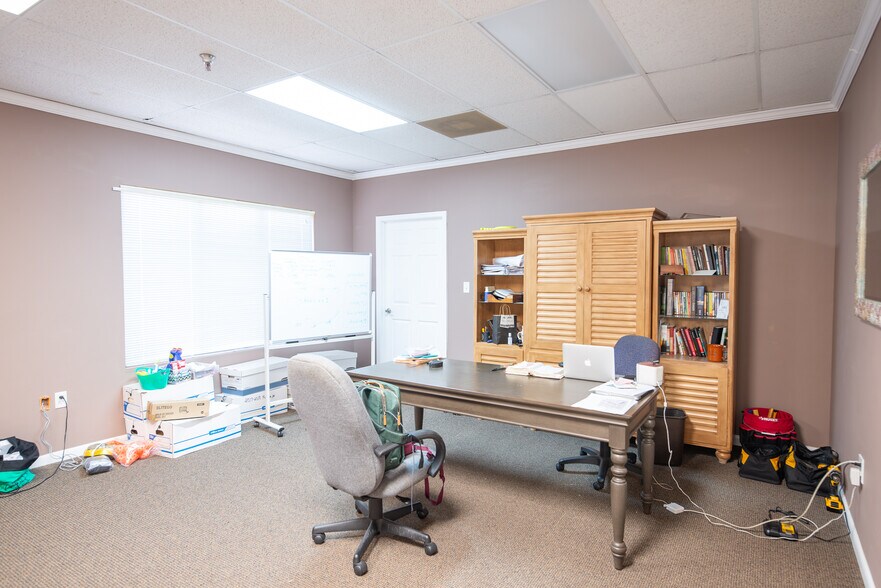 More Photos Of 6990 142nd Ave, Largo Religious Facility For Sale