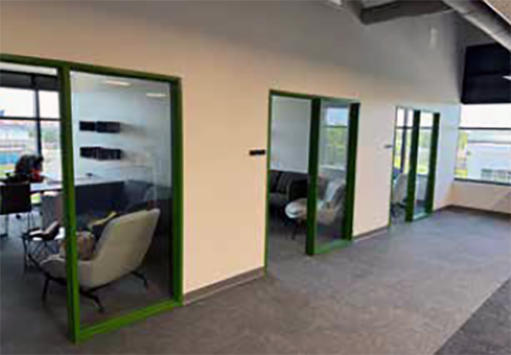 More Photos Of 11 Municipal Dr, Fishers Medical For Lease