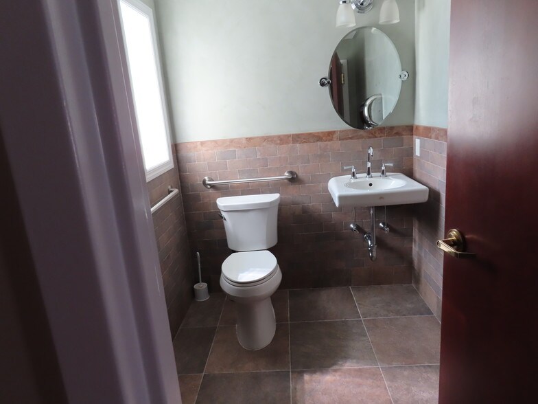 More Photos Of 4230-4236 Merrick Rd, Massapequa Storefront Retail Residential For Sale