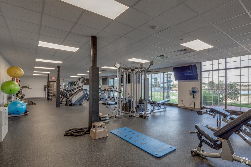 More Photos Of 701 Cedar Lake Blvd, Oklahoma City Office For Lease