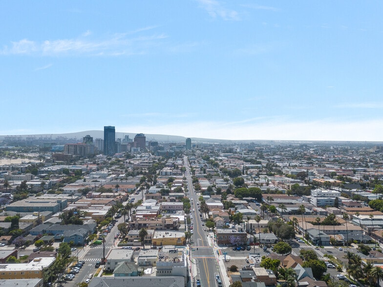 More Photos Of 1434 E Broadway, Long Beach Storefront Retail Office For Sale