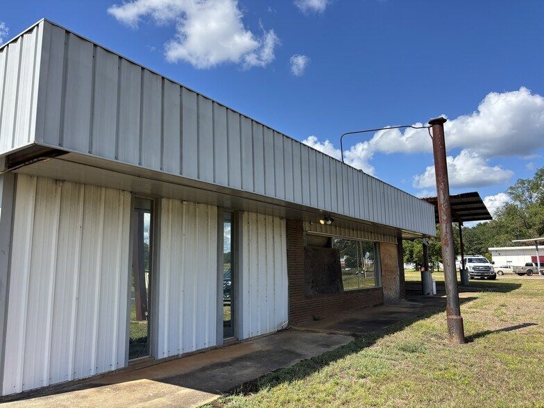 More Photos Of 1207 N Louise St, Atlanta Office For Sale