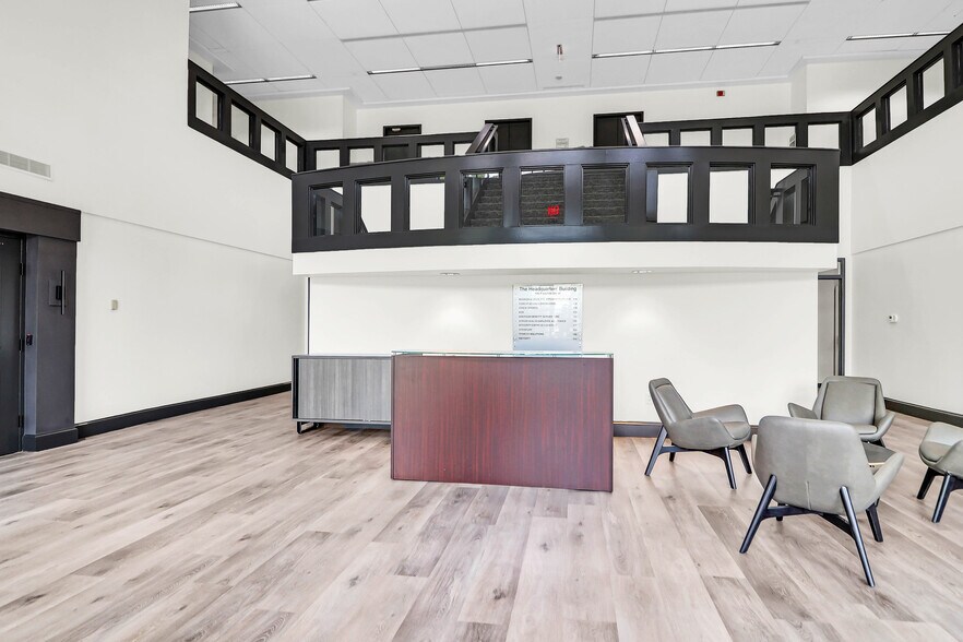 More Photos Of 146 Fairchild St, Charleston Office For Lease