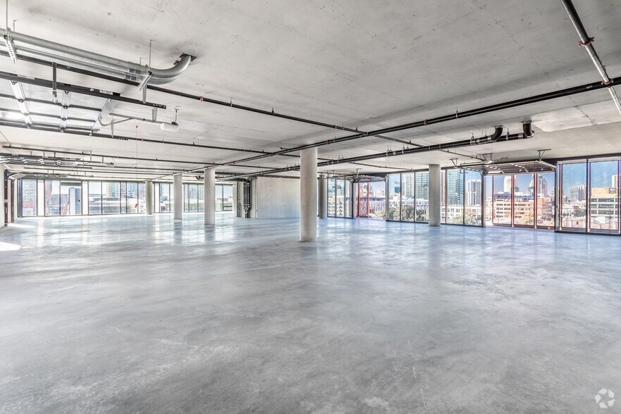 More Photos Of 845 15th St, San Diego Office For Lease
