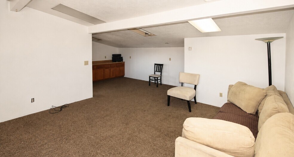 More Photos Of 35633 Highway 66, Daggett Warehouse For Sale