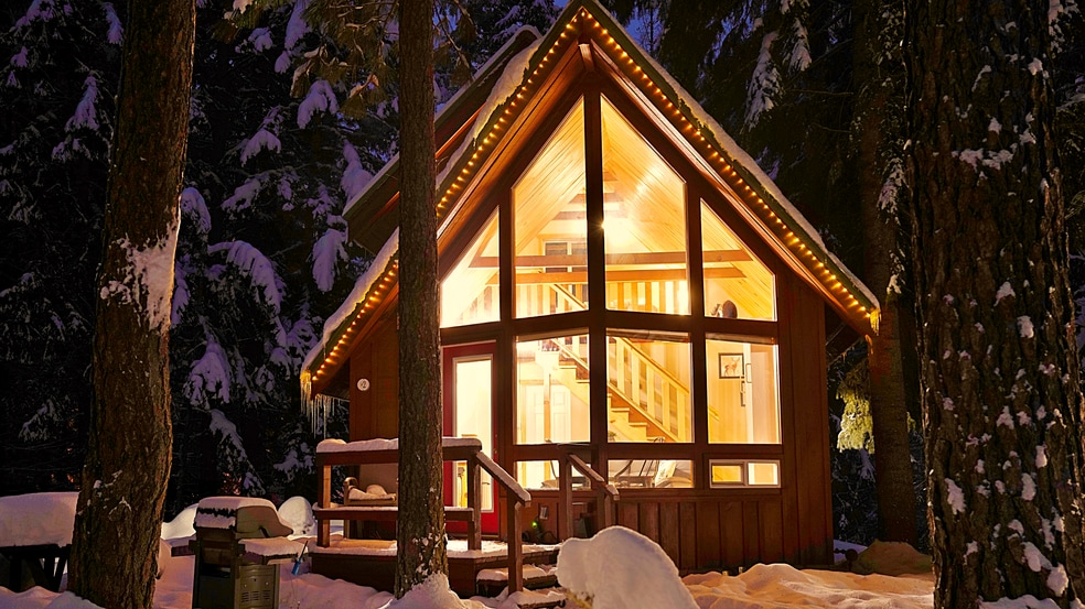 More Photos Of 2291 Highway 141, Trout Lake Hotel For Sale