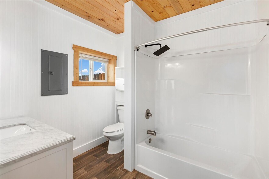 More Photos Of 7522 County Road 151, Salida Industrial For Sale