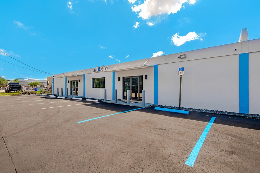 More Photos Of 3000 SW 4th Ave, Fort Lauderdale Warehouse For Lease