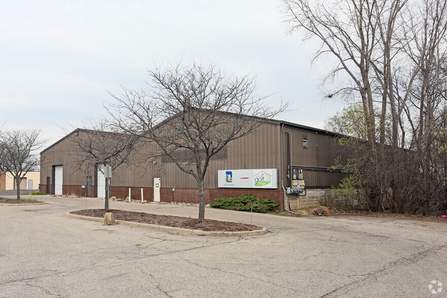 Primary Photo Of 1870 Grand River Ave, Okemos Warehouse For Lease