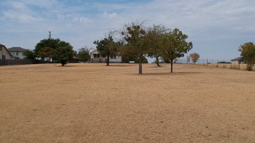 More Photos Of 8076 County Road 110, Round Rock Land For Sale