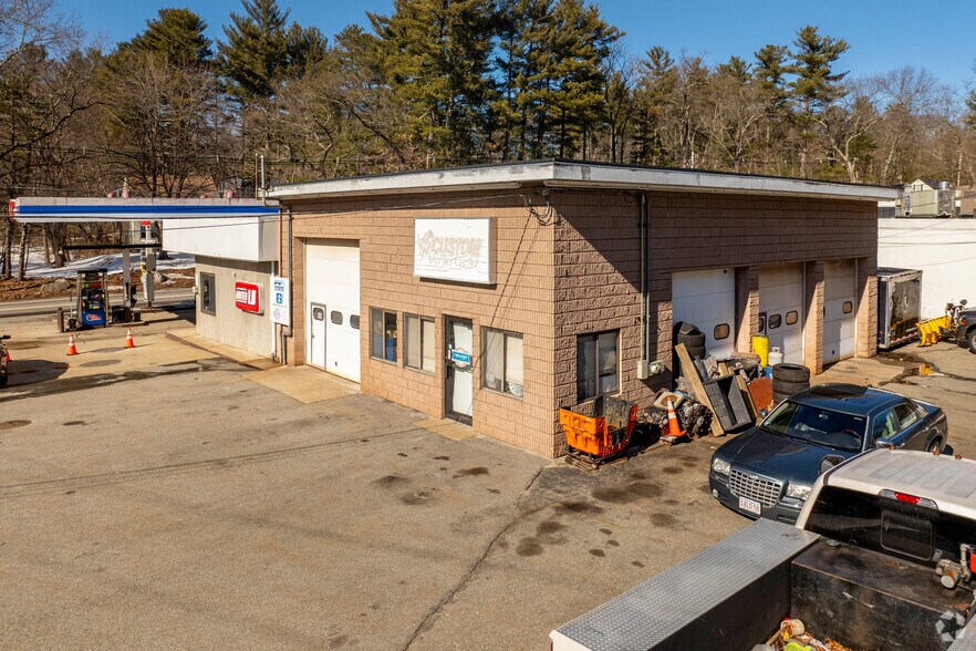 More Photos Of 223 Groton Rd, Westford Storefront For Lease