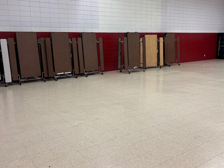 More Photos Of 600 Charles St, Humble Religious Facility For Sale