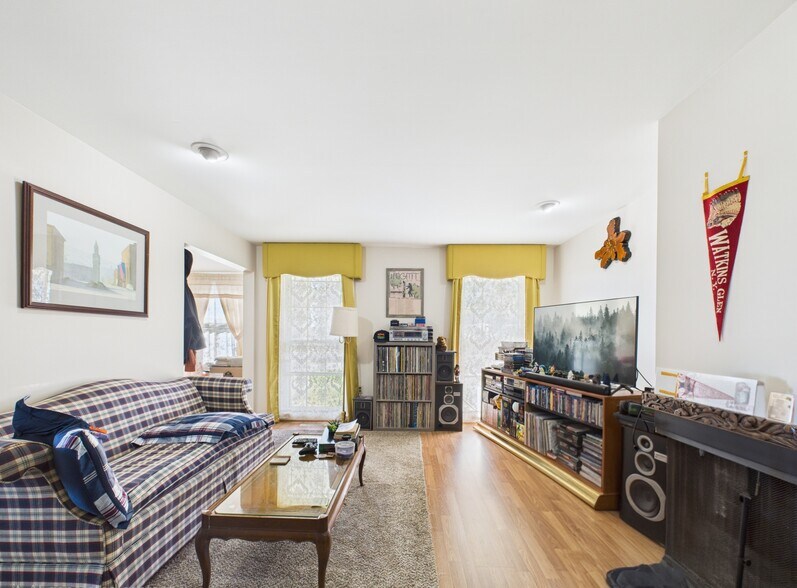 More Photos Of 6640 State Route 5 and 20, Bloomfield Manufacturing For Sale