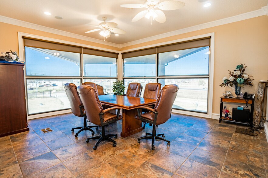 More Photos Of 8475 County Road 156, Kaufman Office For Sale