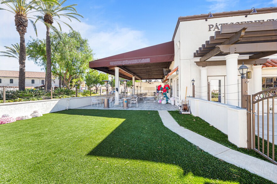 More Photos Of 303 S Mission Dr, San Gabriel Restaurant For Sale