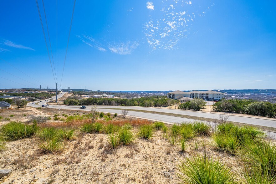 More Photos Of 0000 Holdsworth Drive, Kerrville Land For Sale