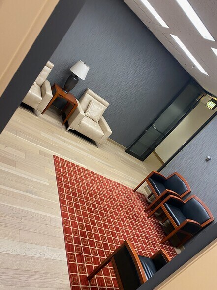 More Photos Of 301 E Colorado Blvd, Pasadena Office For Lease