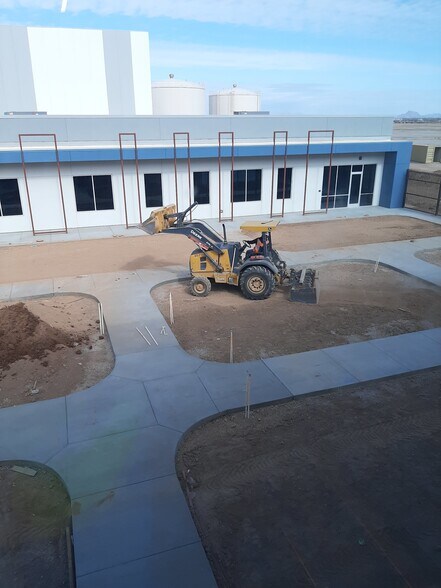 More Photos Of 5649 S Avery Cir, Mesa Airplane Hangar For Sale