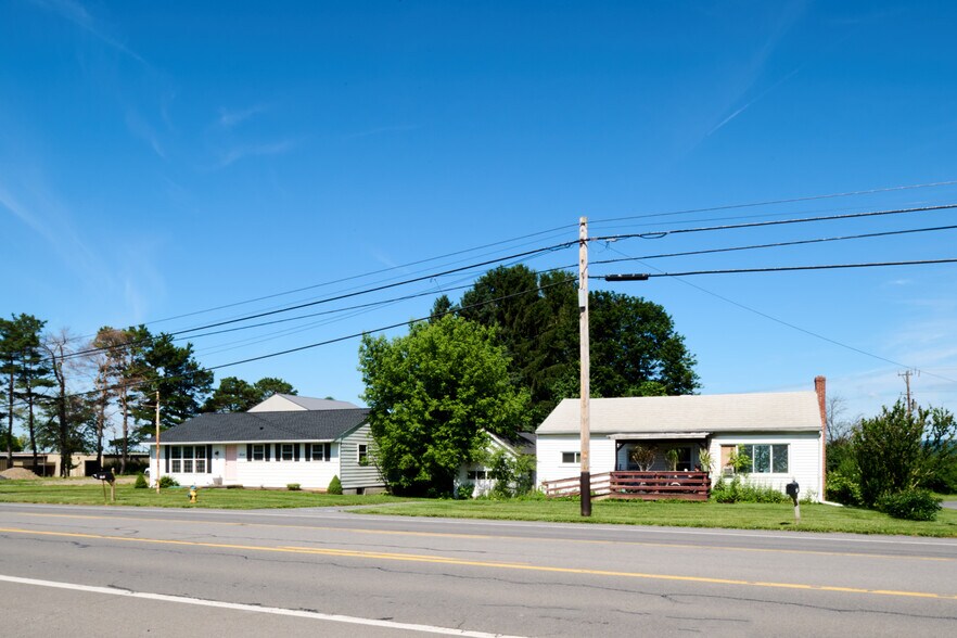 More Photos Of 1301 Benner Pike, State College Apartments For Sale
