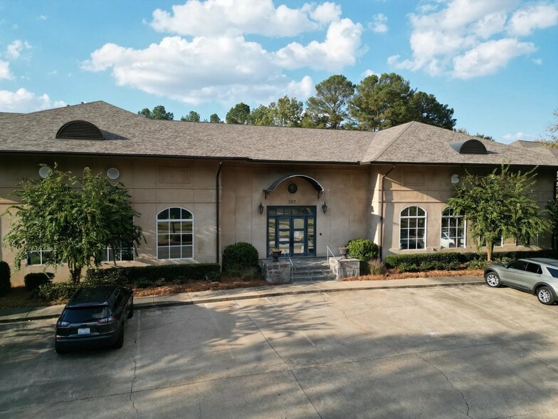 More Photos Of 587 Highland Colony Pky, Ridgeland Office For Lease