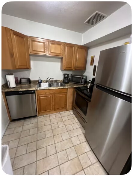 More Photos Of 1812 Lewis Ave, Las Vegas Apartments For Sale