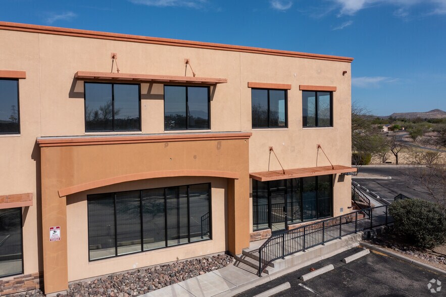 More Photos Of 1360 W Irvington Rd, Tucson Office For Lease