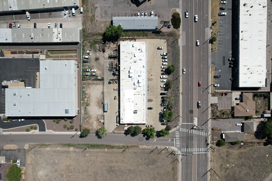 More Photos Of 750 E 71st Ave, Denver Flex For Lease