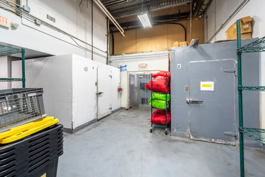 More Photos Of 5150 N State Road 7, North Lauderdale Refrigeration Cold Storage For Lease