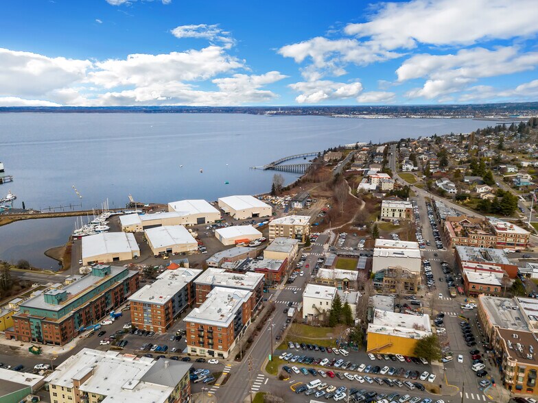 More Photos Of 1200 10th St, Bellingham General Retail For Lease