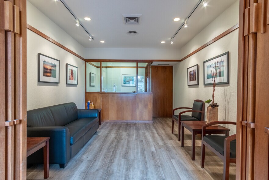 More Photos Of 400 Camino Aguajito, Monterey Office For Lease