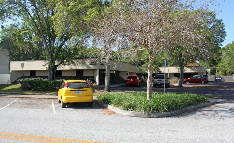 More Photos Of 120 State St E, Oldsmar Medical For Lease