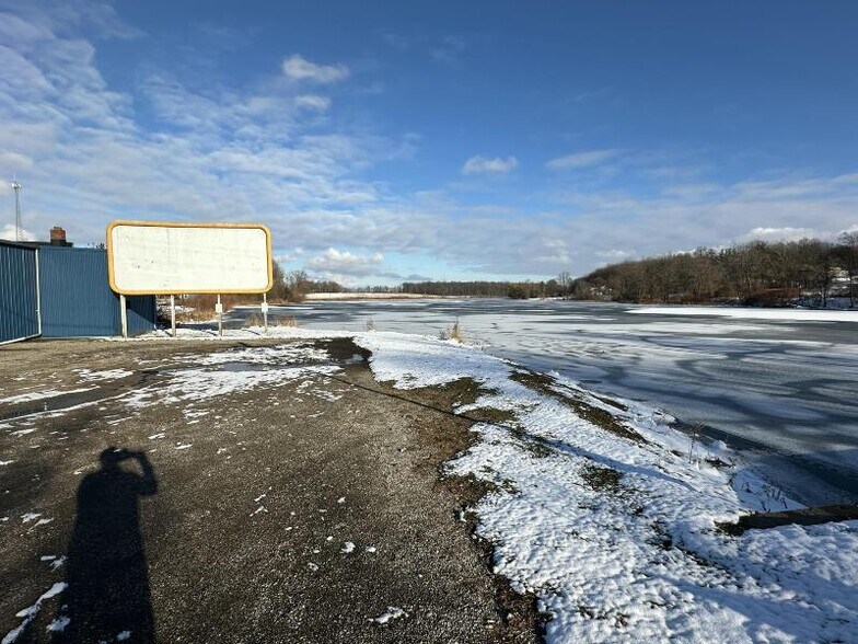 More Photos Of 101 Spring Arbor Rd, Concord Auto Repair For Sale