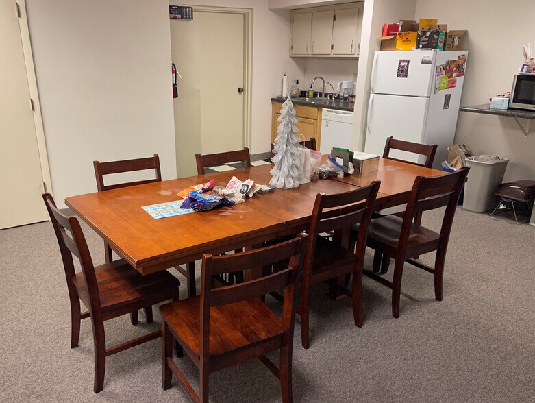 More Photos Of 2424 American Ln, Madison Office For Lease