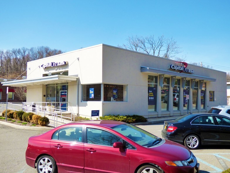 More Photos Of 919-1001 Central Park Ave, Scarsdale Freestanding For Lease