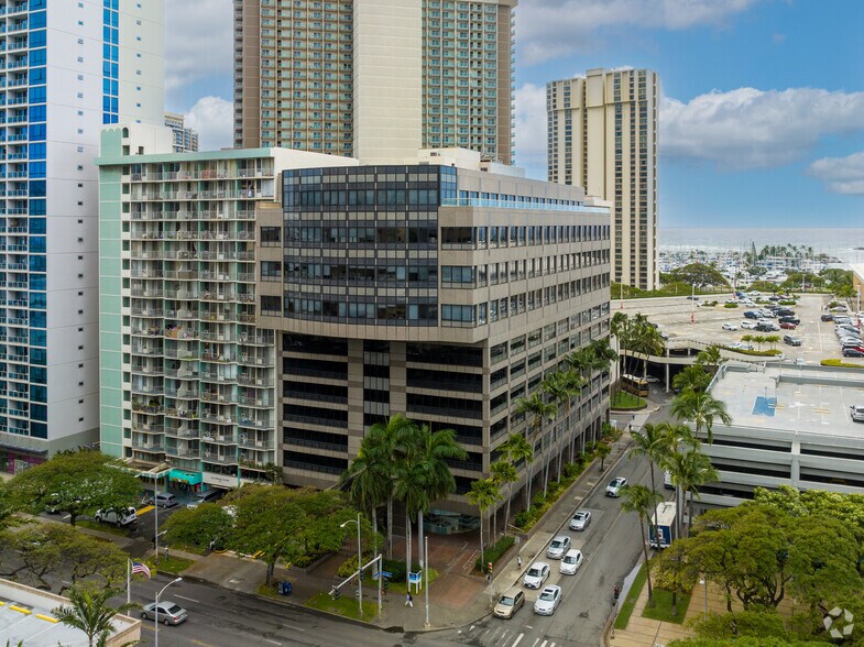 Primary Photo Of 1601 Kapiolani Blvd, Honolulu Office For Lease
