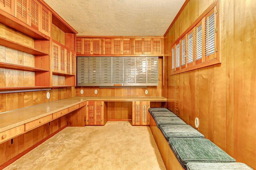 More Photos Of 11503 Highway 36, Wallis Land For Lease