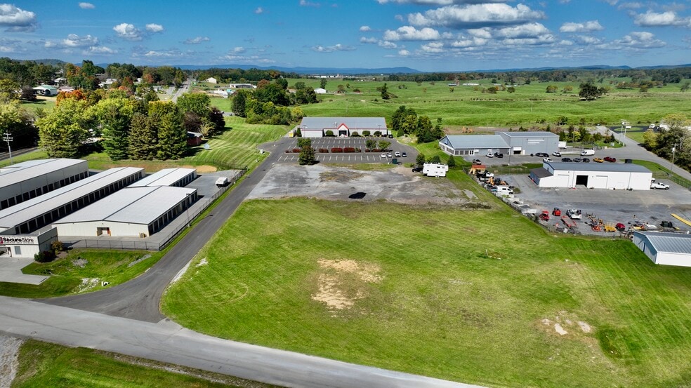 More Photos Of 157 Maple Carriage Dr, Lewisburg Bowling Alley For Sale