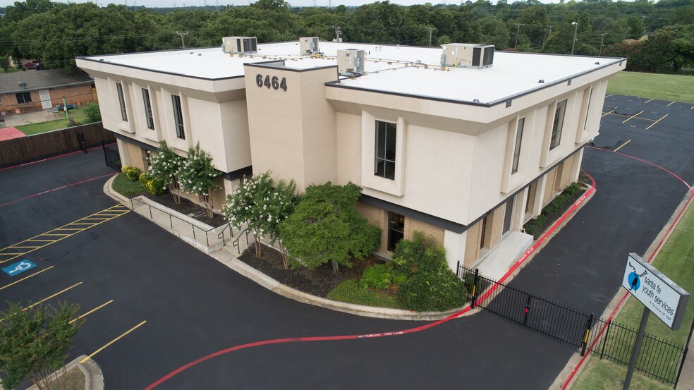 More Photos Of 6464 Brentwood Stair Rd, Fort Worth Office For Sale