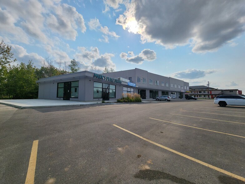More Photos Of 5303 48 Ave, Redwater Storefront Retail Residential For Sale